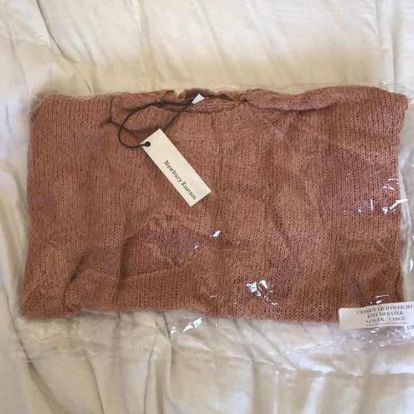 VICI Cassidy Lightweight Sweater- NWT! - Picture 7 of 7